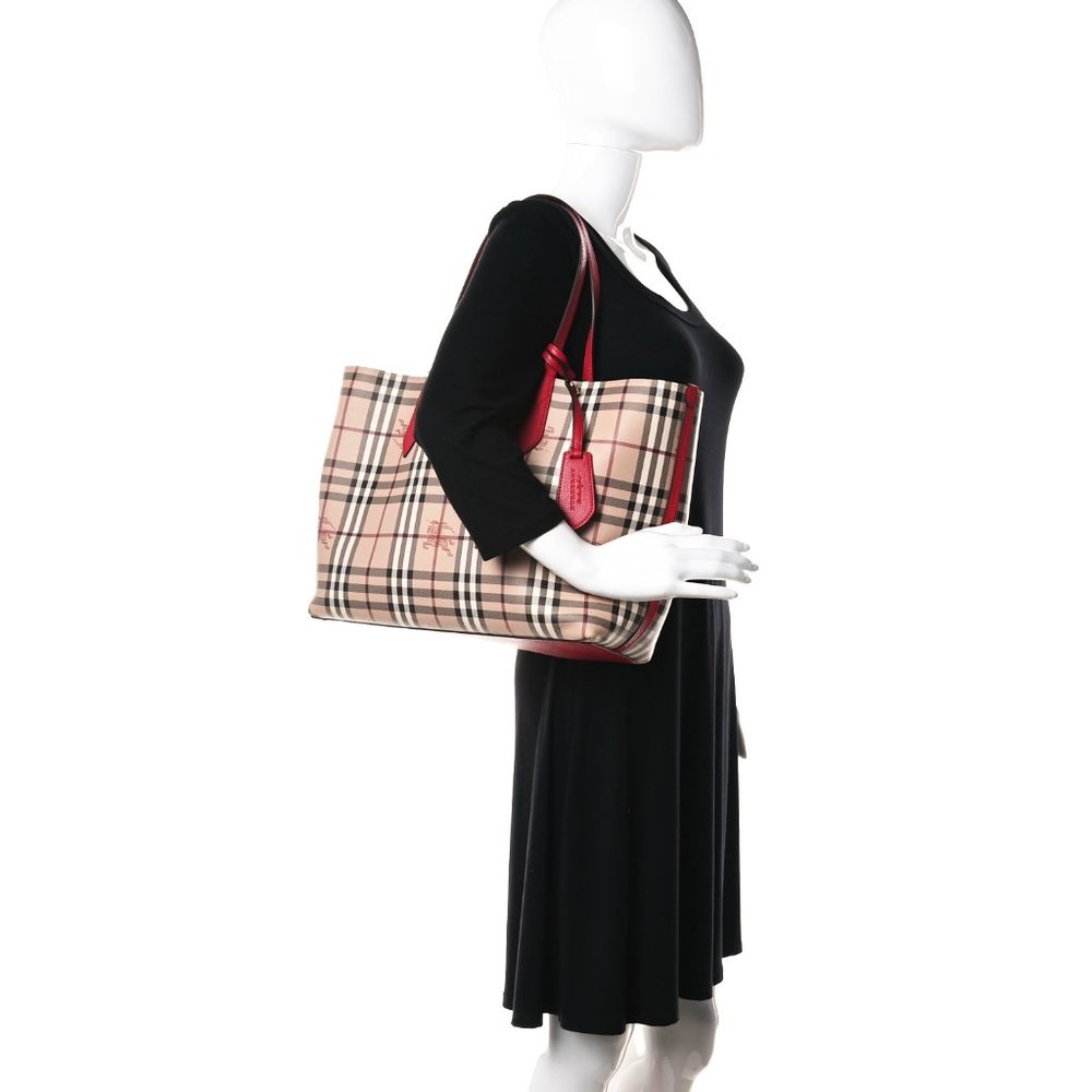 Burberry Medium Haymarket Colours Check Leather Reversible Tote - Picture 9 of 9
